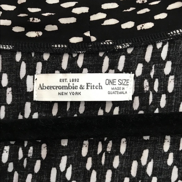 Abercrombie and Fitch Kimono - Picture 3 of 3